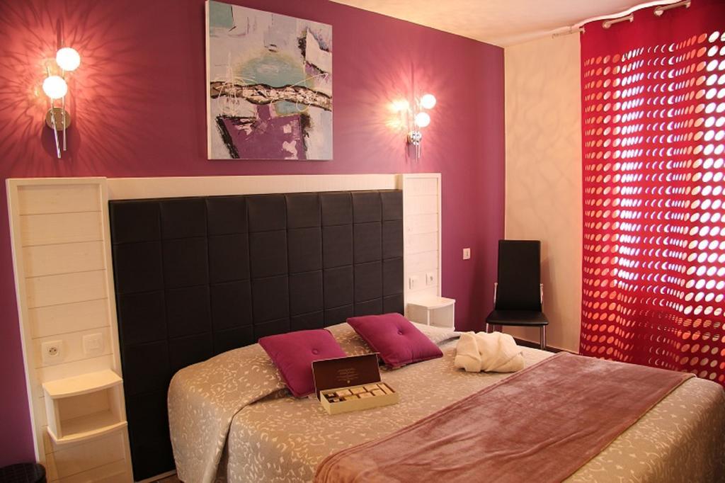סן-פאלה-סור-מר Hotel De La Plage חדר תמונה