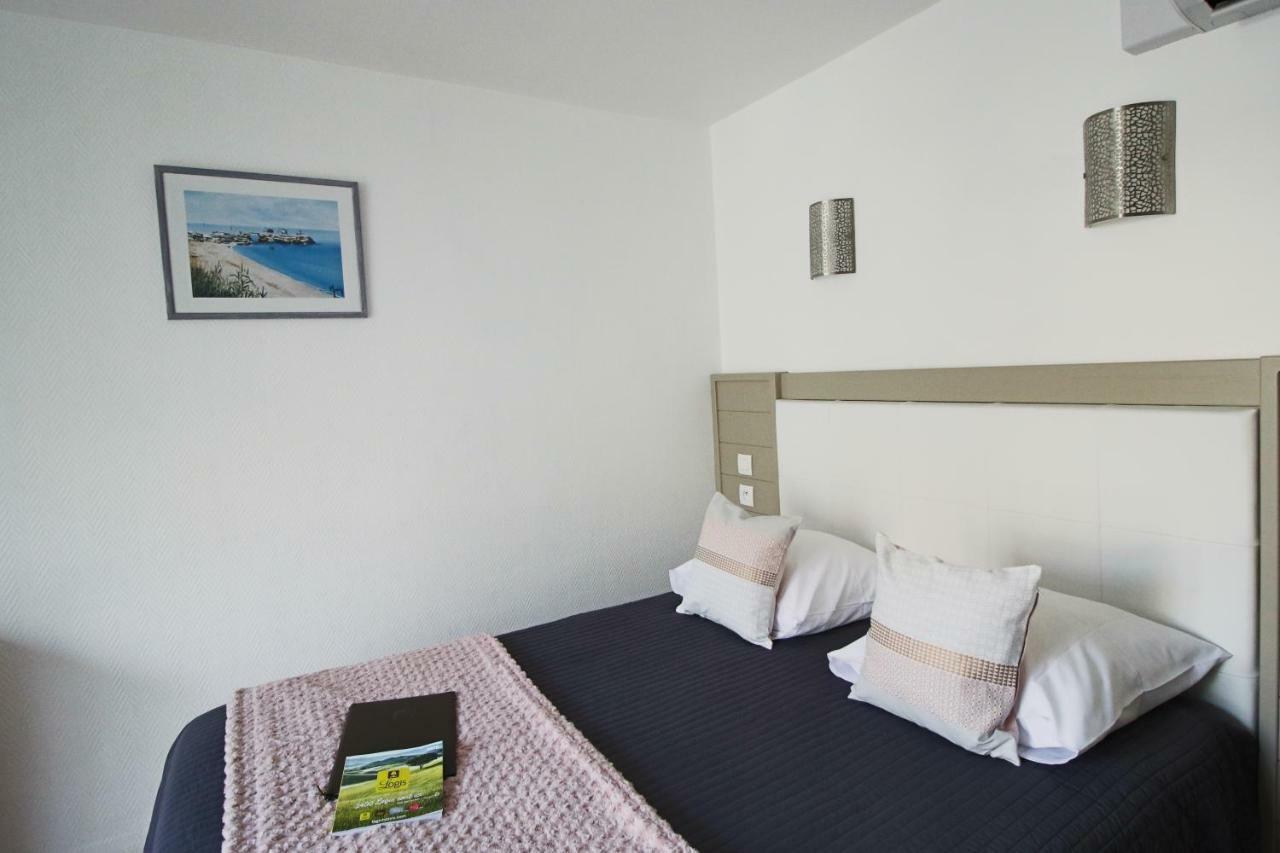 סן-פאלה-סור-מר Hotel De La Plage מראה חיצוני תמונה